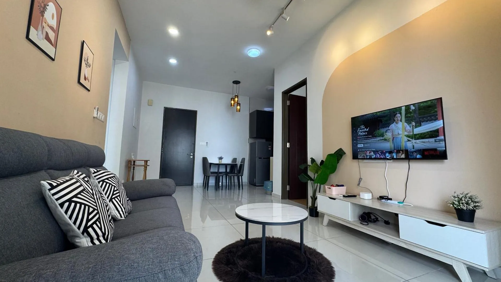 Country Garden Cozy 2 Bedroom @ By Hauz Cinta Johor Bahru Malaysia